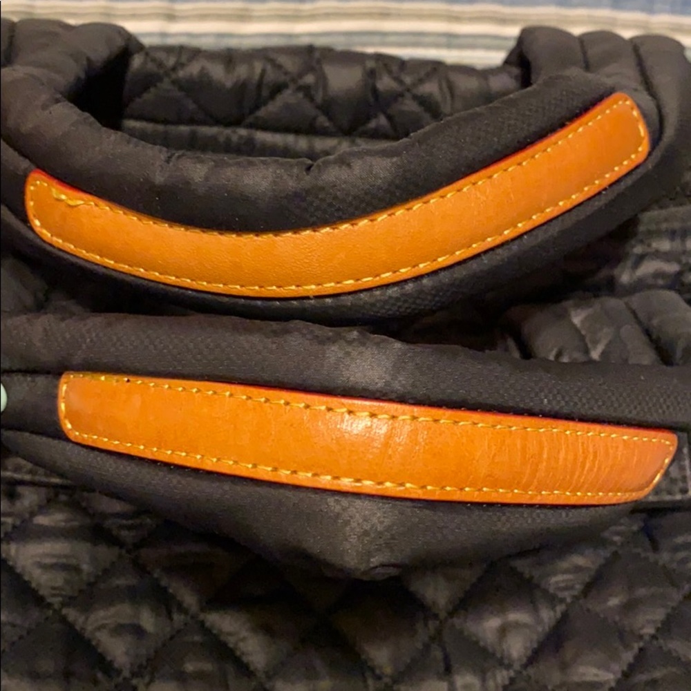 Small Sutton MZ Wallace Bag-great condition - Picture 3 of 7